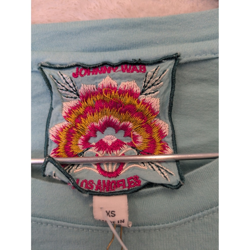 NEW Johnny Was Relaxed Drape Tee Women's XS Blue Embroidered Butterfly - Picture 5 of 13